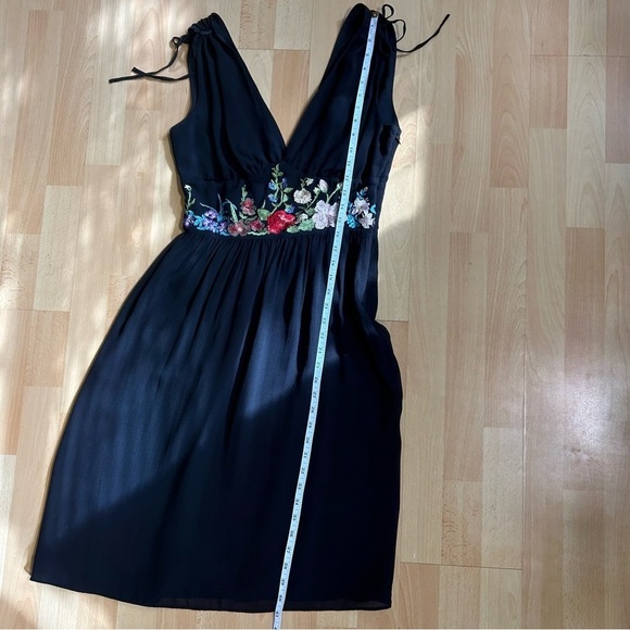 DKNY Black Silk Babydoll Floral Embroidered Mini Dress size 6 Whimsigoth Event - Picture 11 of 14